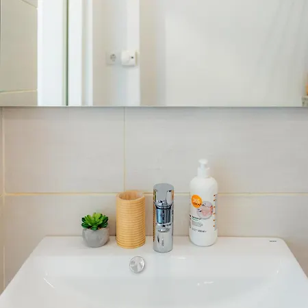 Heart Of Old Town Apartment Bucharest