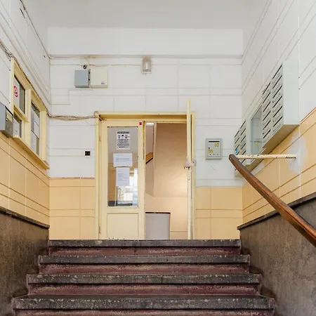 Heart Of Old Town Appartement Boekarest